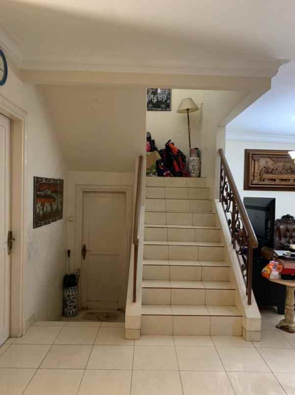 jual rumah kota wisata