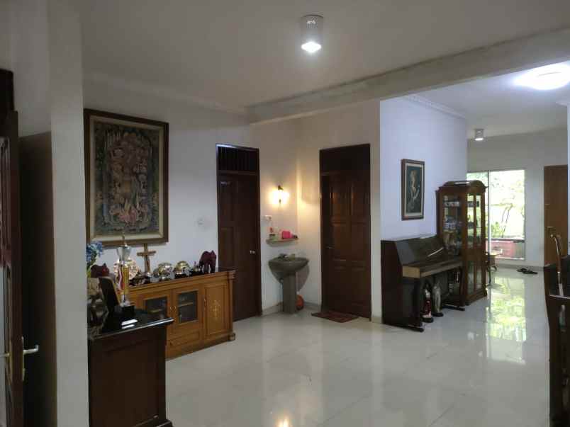 jual rumah taman semanan indah jak bar
