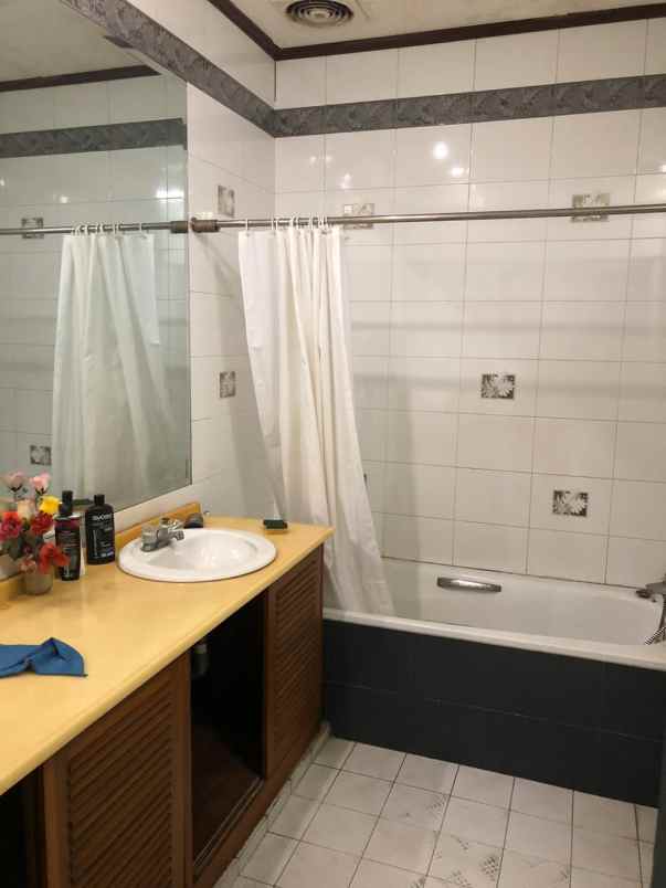 komersial jl hayam wuruk harmoni