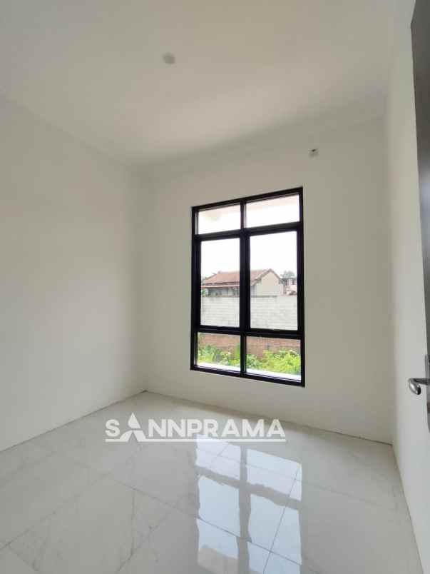 last unit rumah 3 kt strategis tapos depok