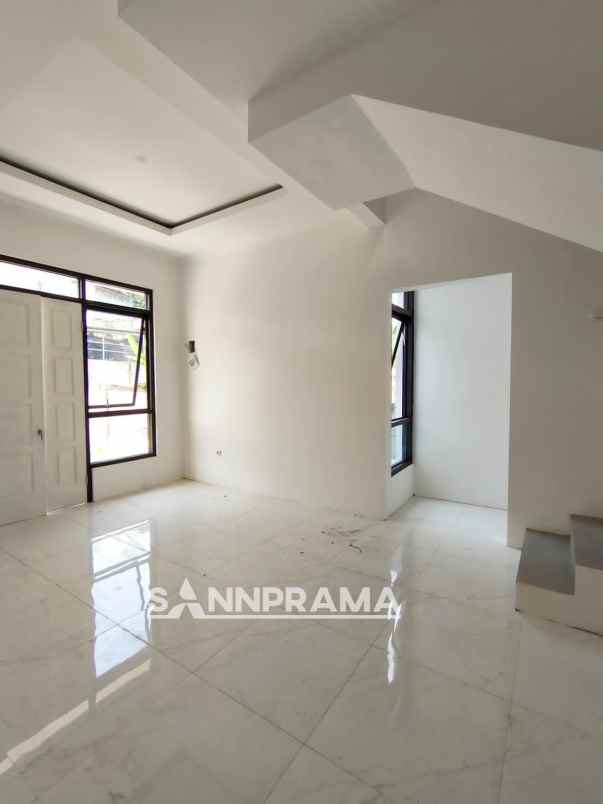 last unit rumah 3 kt strategis tapos depok