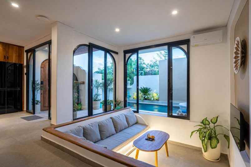 luxury villa for rent in pererenan minutes to beach