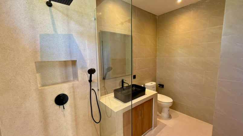 private villa in padang linjong canggu