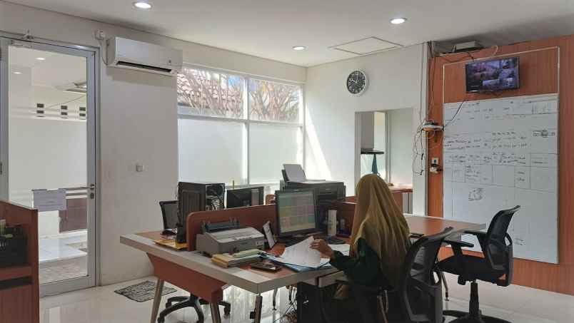 ruko gudang kantor jalan raya kaliabang