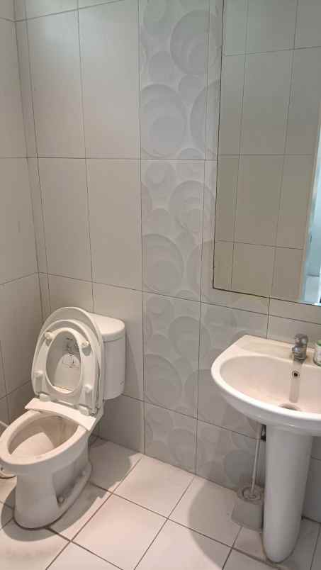 ruko gudang kantor jalan raya kaliabang