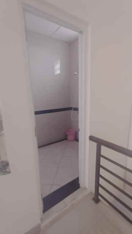 ruko gunung batu dekat pasteur bandung