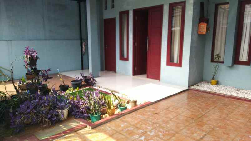 rumah 2 lantai di bintaro tangerang selatan