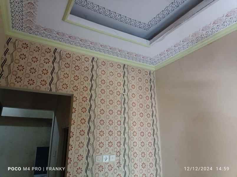 rumah 2 lantai hook dekat toll ciujung