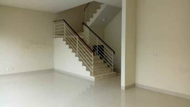 rumah 2 lantai indent cipete jakarta selatan