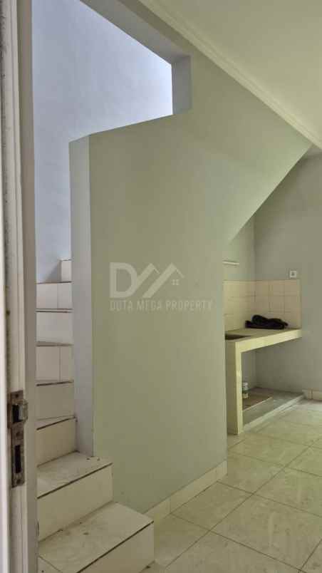 rumah 2 lantai murah siap huni di grup raya bintaro