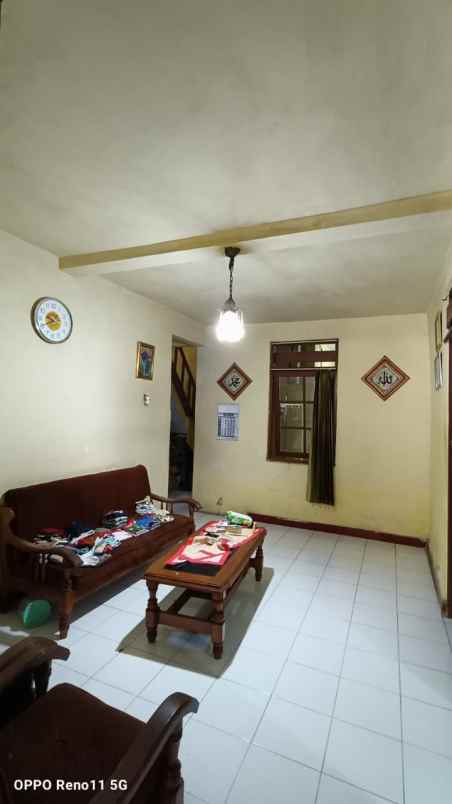 rumah 3 lantai siap huni hanya 800 juta di sawojajar