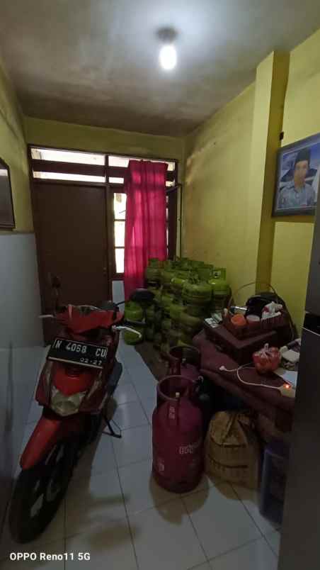 rumah 3 lantai siap huni hanya 800 juta di sawojajar