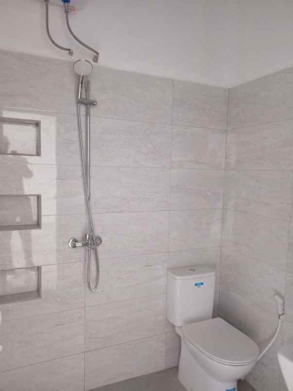 rumah baru propelat sayap metro margahayu bandung