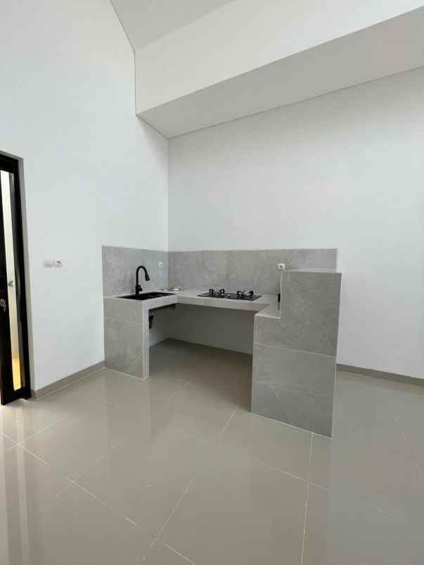 rumah baru siap huni estetik di jati sari permai