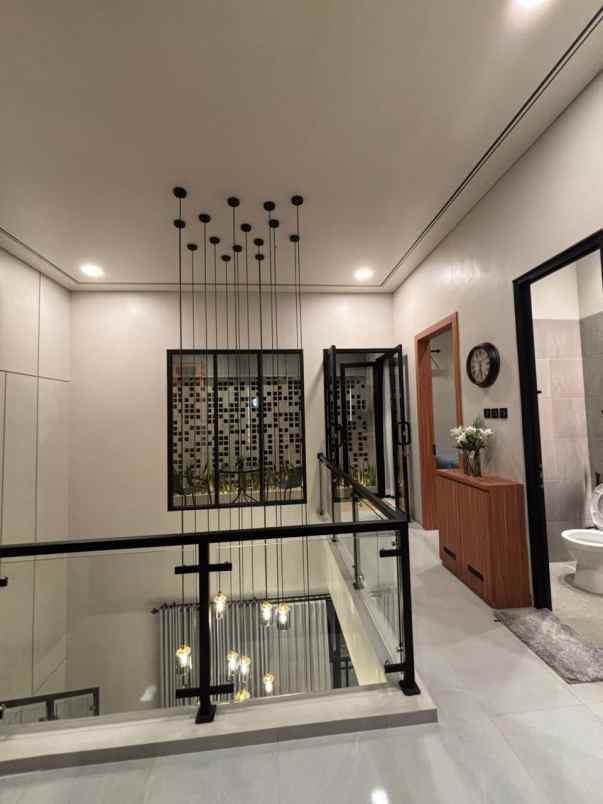 rumah baru siap huni lokasi full furnish di sukun