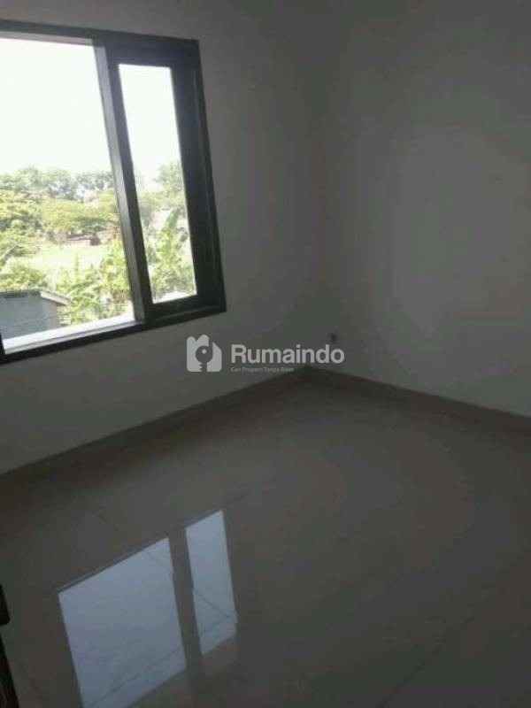 rumah cantik 3 bedroom dekat kerobokan badung bali