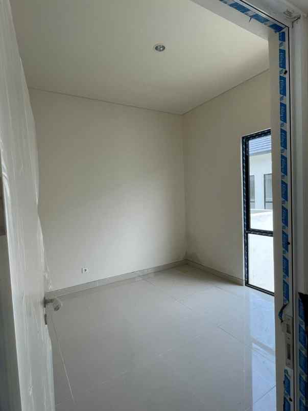 rumah central park juanda