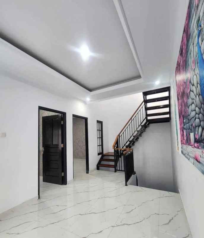 rumah cluster 2 5 lantai 800 jutaan cimanggis depok