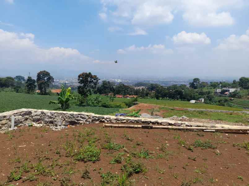 rumah di cibiru desain mewah