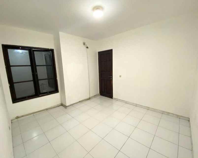 rumah dijual menteng metropolitan cakung jakarta timur