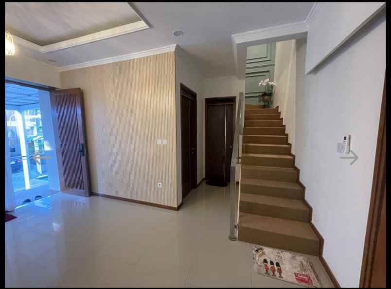 rumah exclusive awiligar kota bandung