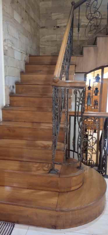 rumah istimewa nyaman di dago coblong bandung