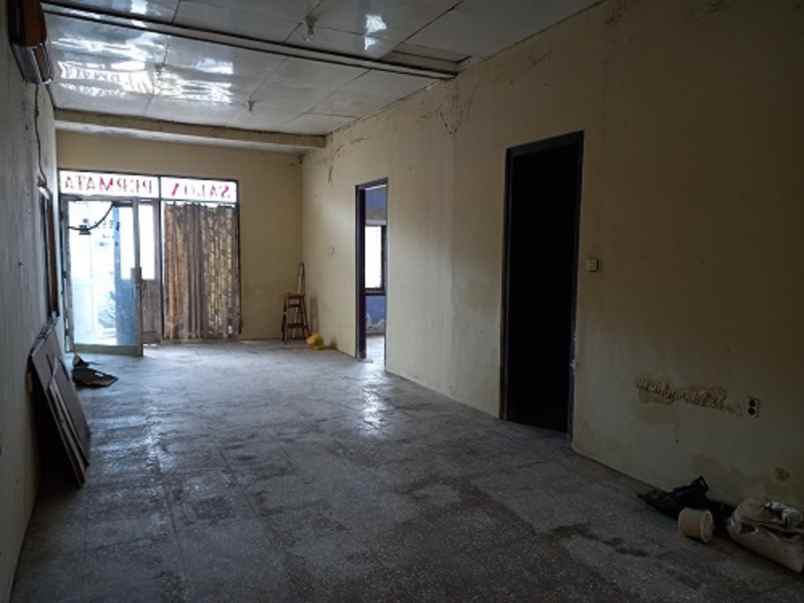 rumah jalan haji embang jaya