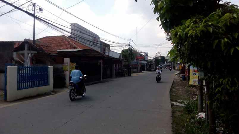 rumah jl h asmawi beji depok