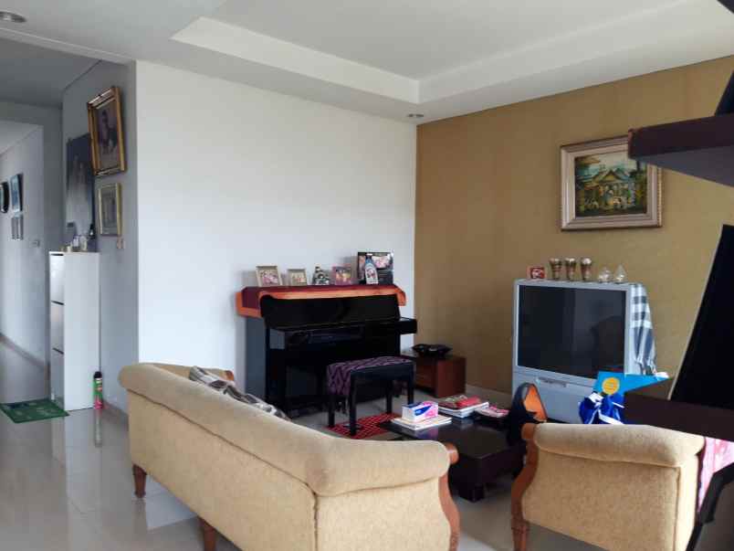 rumah jl lebak bulus raya