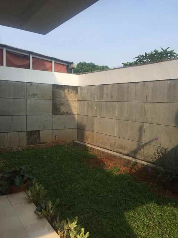 rumah jl lebak bulus raya