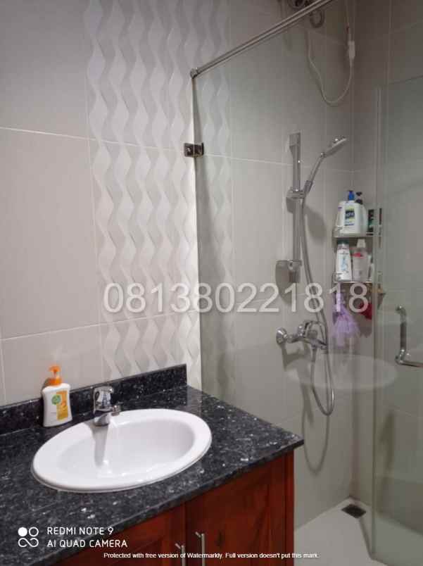 rumah jl muara karang blok 10