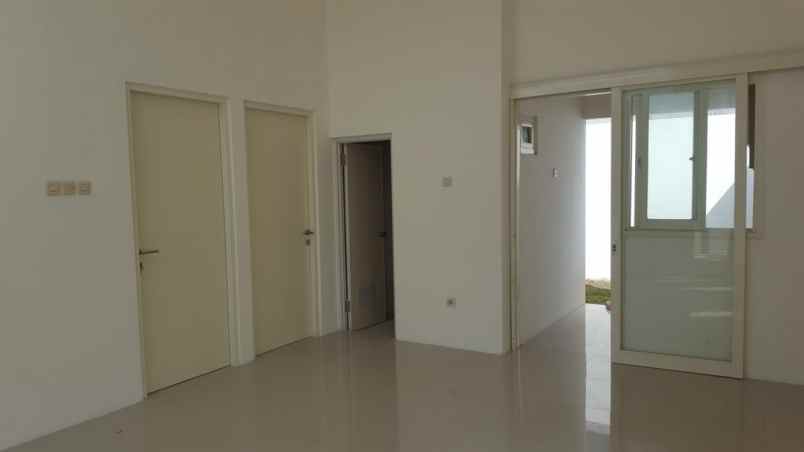 rumah jl raya hulaan menganti gresik