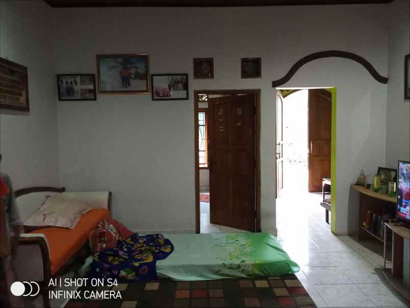 rumah jl raya karangpawitan garut