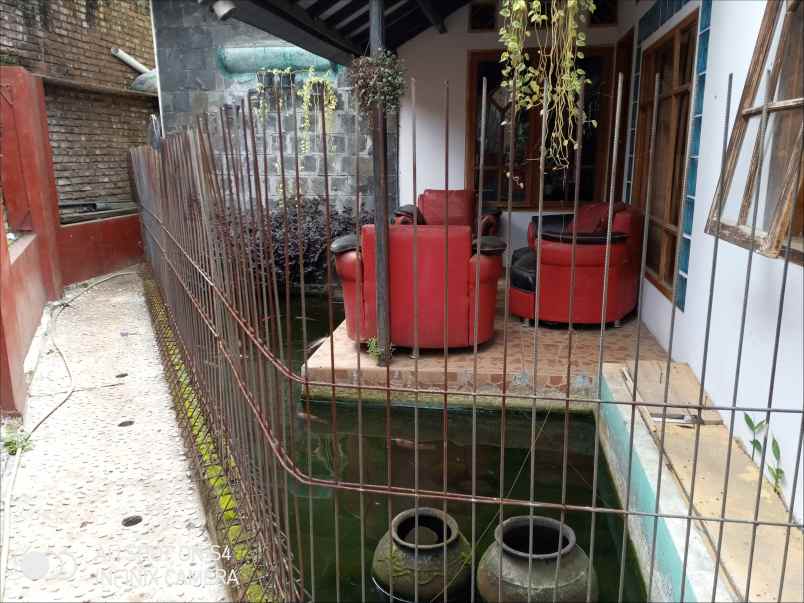 rumah jl raya karangpawitan garut