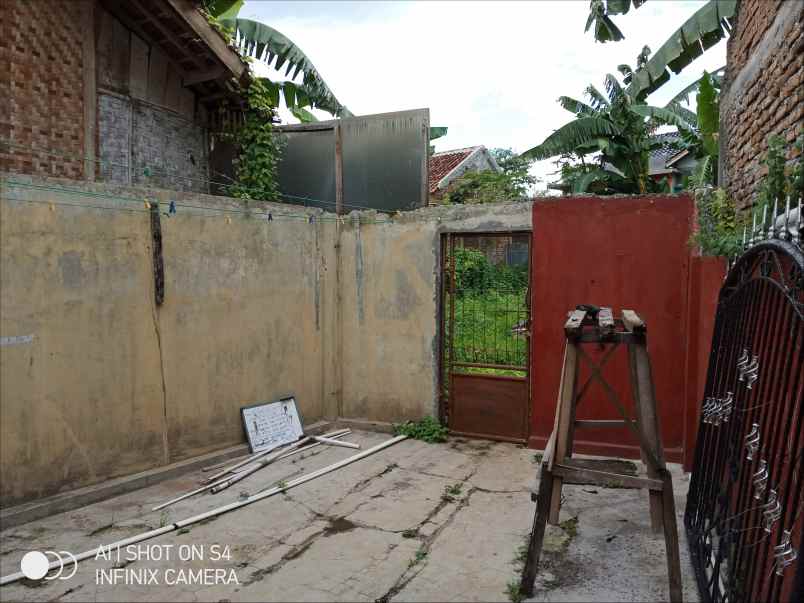 rumah jl raya karangpawitan garut