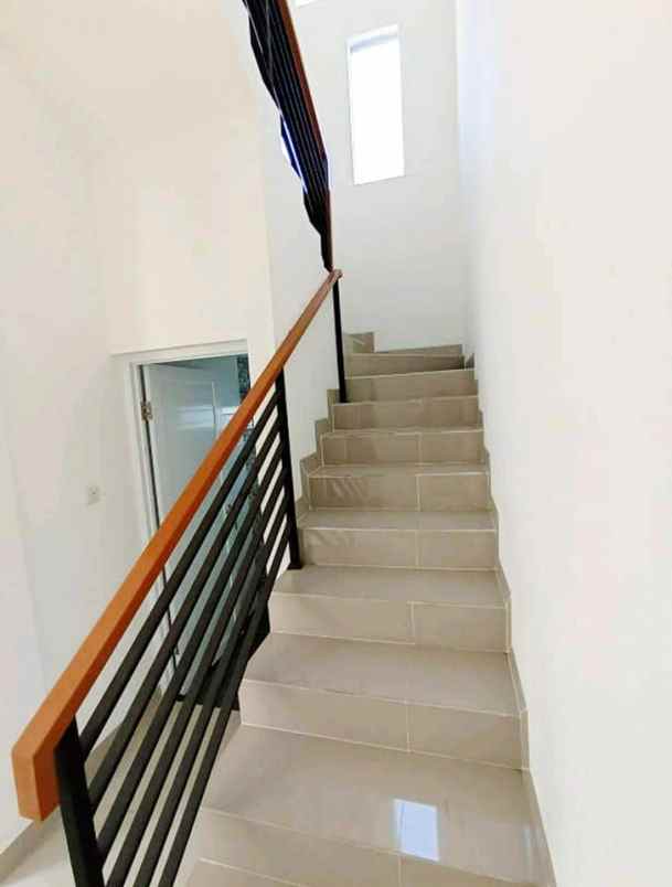 rumah jl setu cipayung setu kec