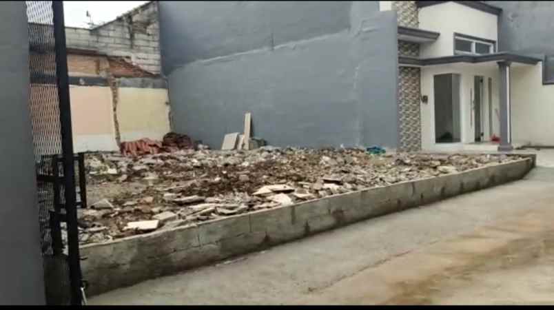 rumah jln haji r sanim tanah