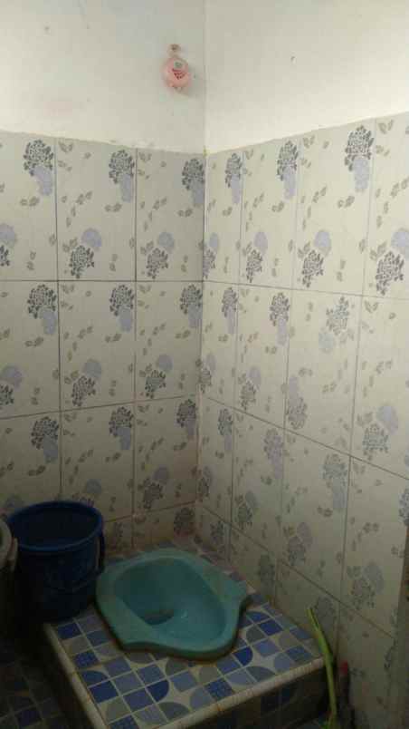 rumah jln permata harjamukti