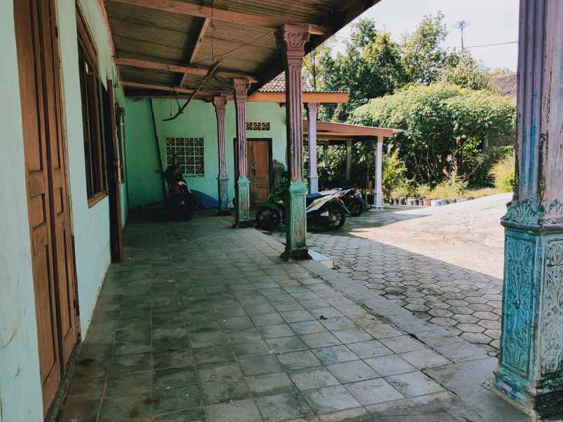 rumah kerjo karanganyar