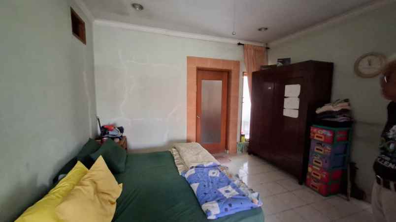 rumah komplek cibabat taman luas 2 menit pemkot cimahi