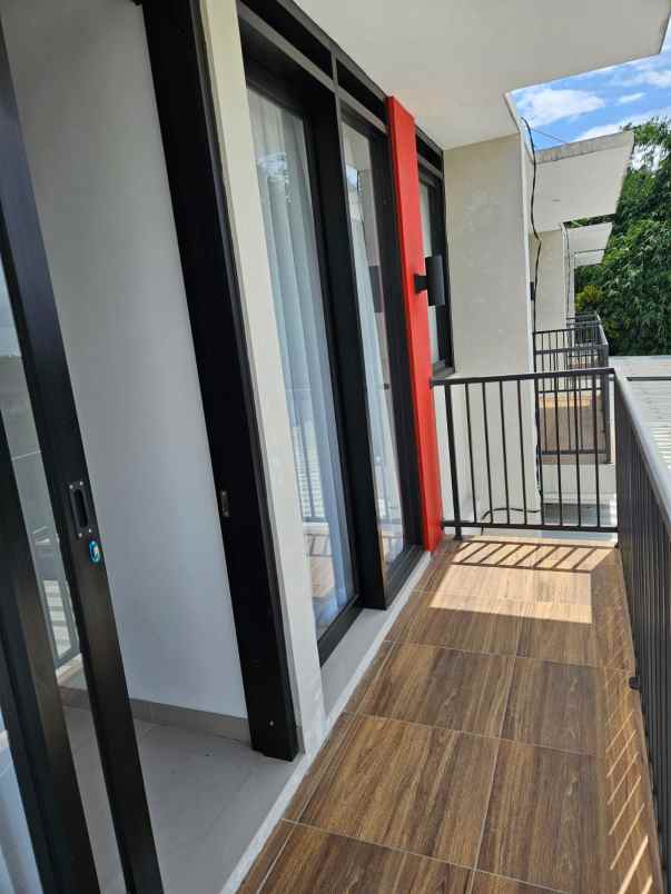 rumah komplek sariwangi hook one gate system view asri