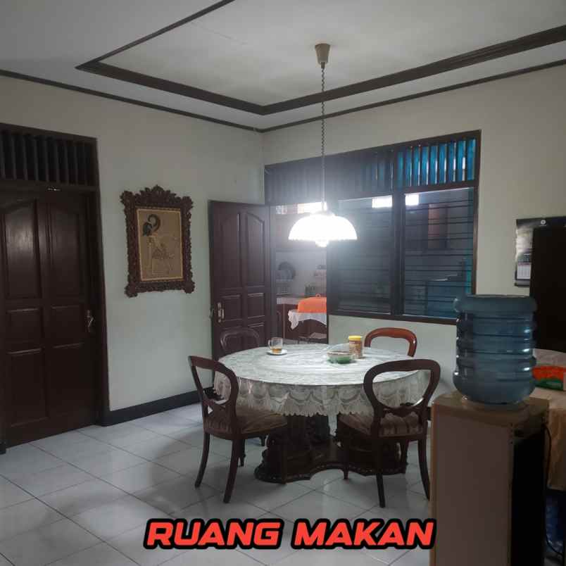 rumah luas hadap timur di jagakarsa jakarta selatan