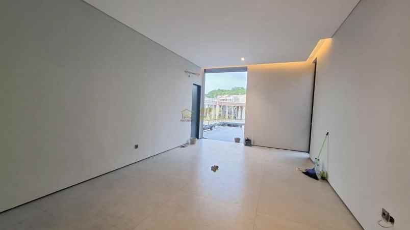 rumah mewah arsitektur cantik di fortunia residence