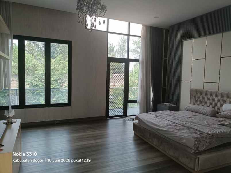 rumah mewah dijual legenda wisata cluster napoleon