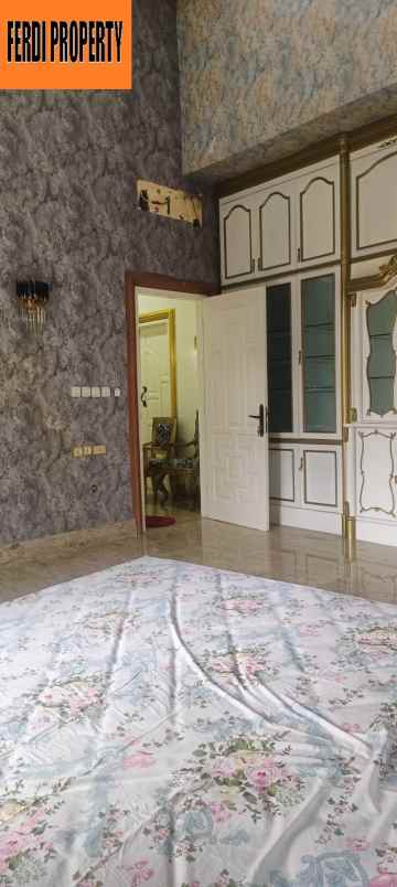 rumah mewah full furnished legenda wisata cibubur