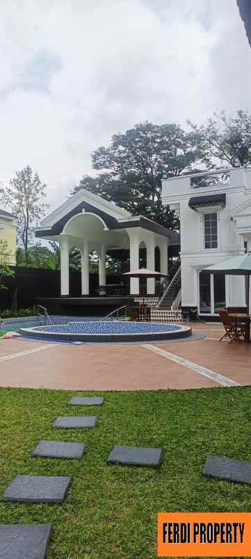 rumah mewah full furnished legenda wisata cibubur