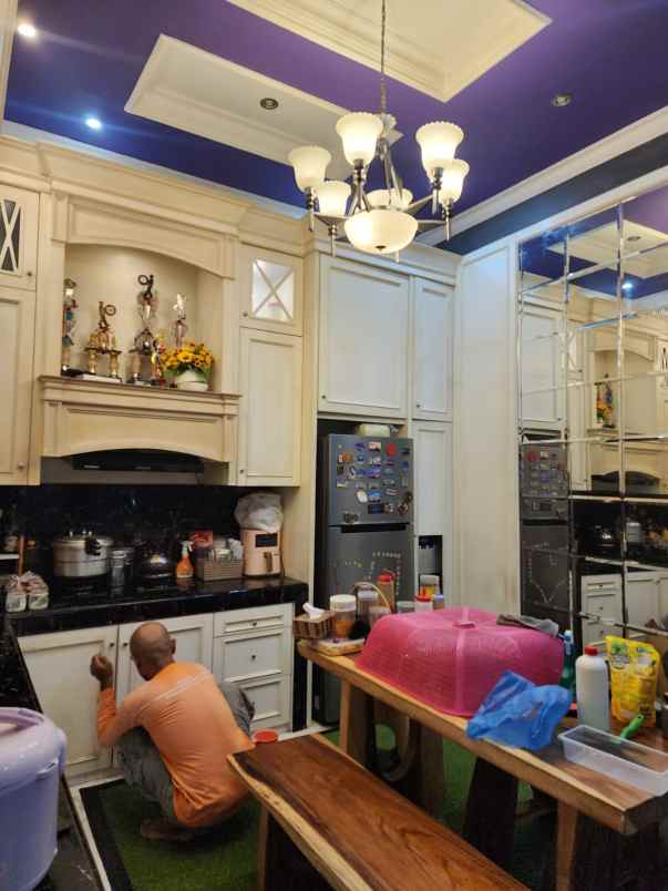 rumah mewah full furnished telaga bodas semarang