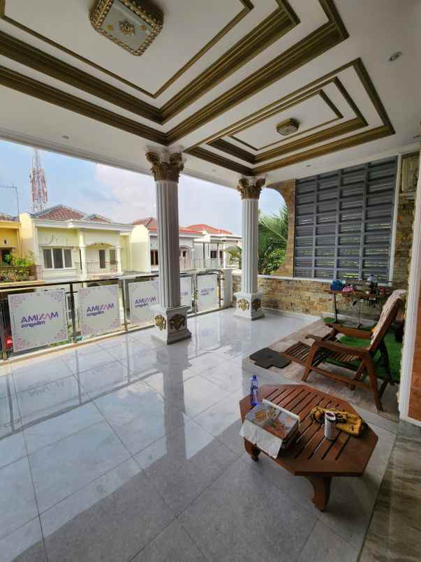 rumah mewah full furnished telaga bodas semarang