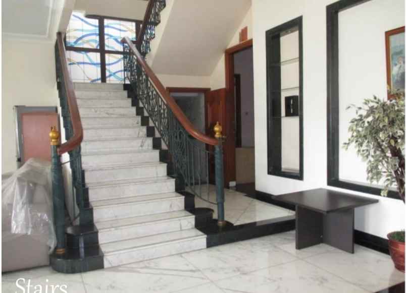 rumah mewah kuningan barat mampang jakarta selatan