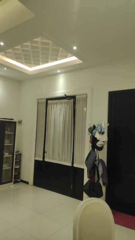 rumah mewah siap huni dekat cyber mall malang